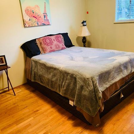 Cosy Romantic Stay In Surrey- Walking Distance From Guildford Town Centre 외부 사진